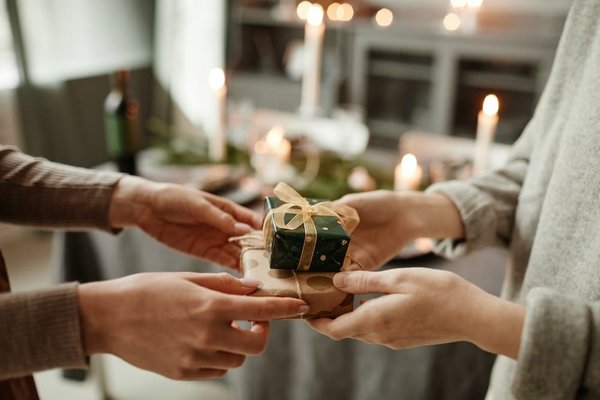 5 idées de cadeaux à offrir à sa meilleure amie pour son anniversaire