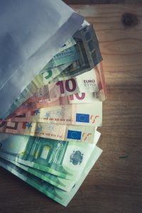 Comment devenir riche avec 10.000 euros ?